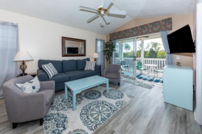 3rd Floor Waterfront Condo Sleeps 6 - 2 bed 2 bath Waterway Village 16G Awesome Views